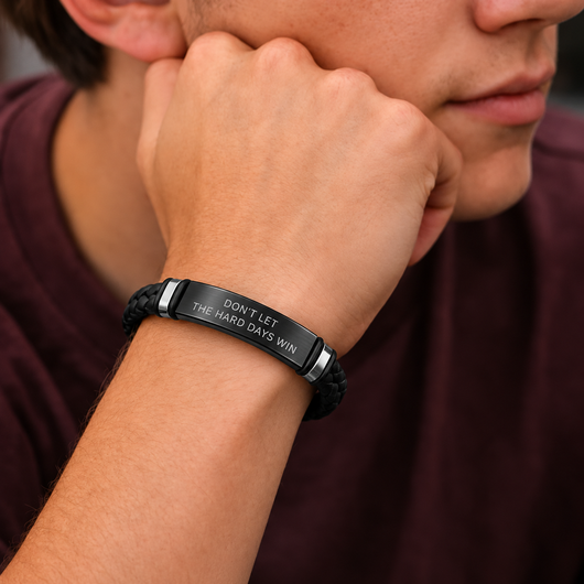 Don't Let The Hard Days Win Armbånd